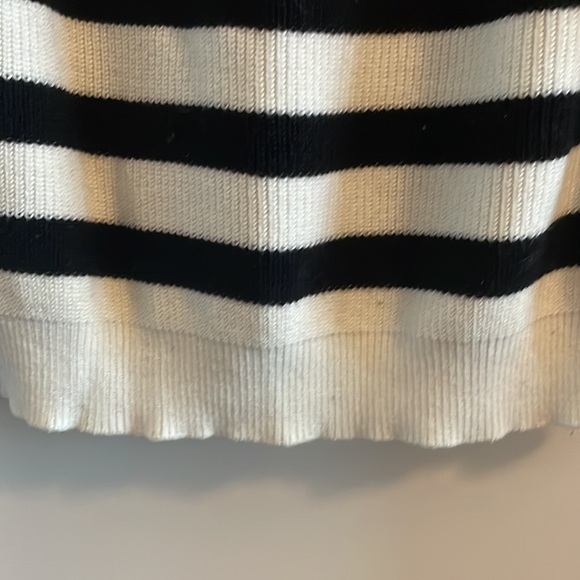 Zara Striped Sweater - Picture 8 of 8